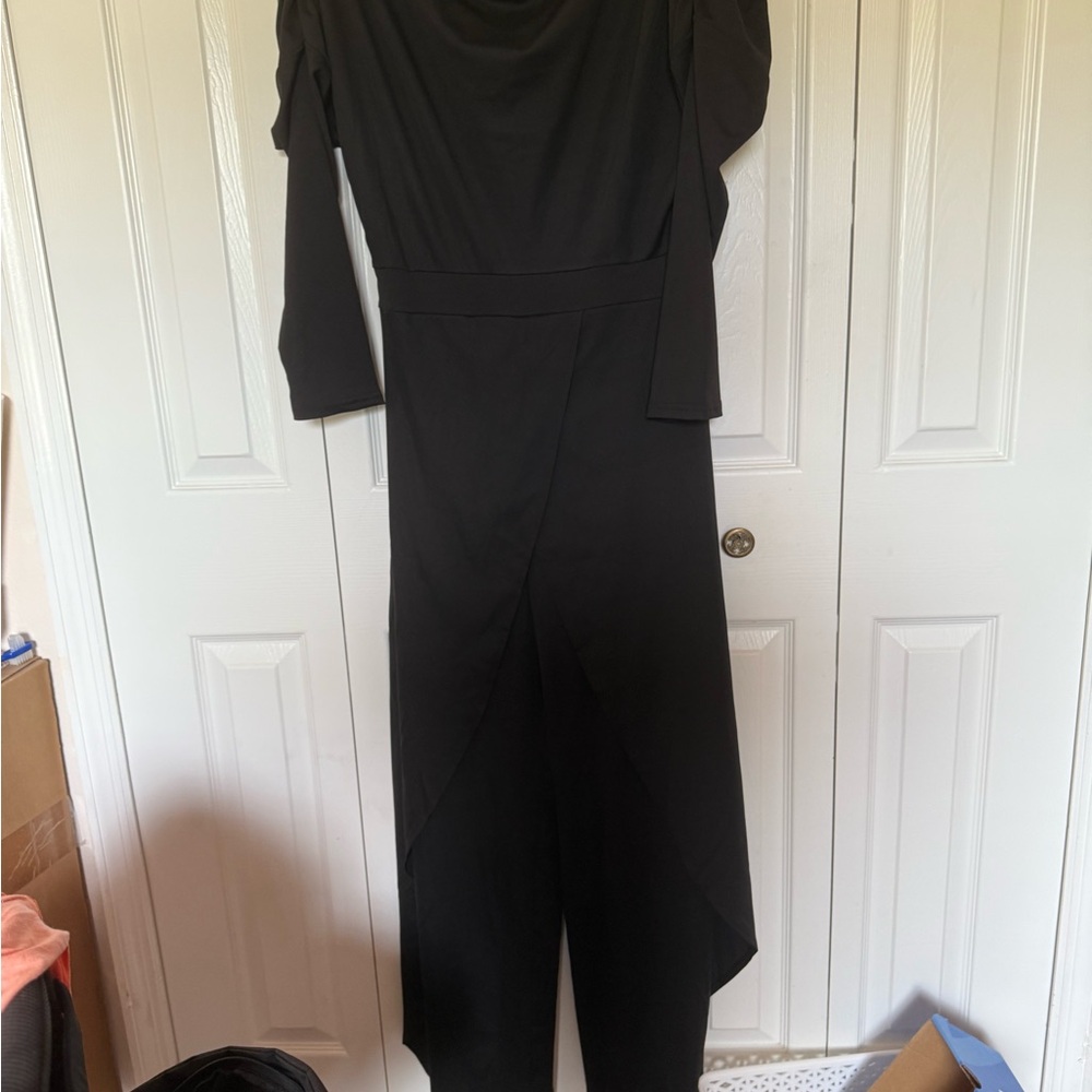 Source Unknown Black Jumpsuit with Long Sleeves
